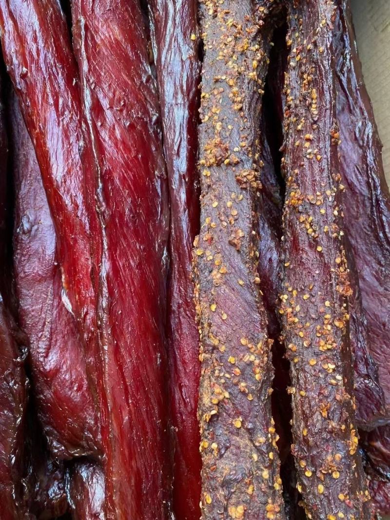 商家热推：实力厂商供货里脊大块肉五香味麻辣味牛肉风味批发