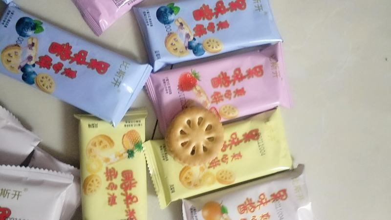 【整箱4OO片】果酱夹心饼干早餐糕点儿童休闲零食小吃独立
