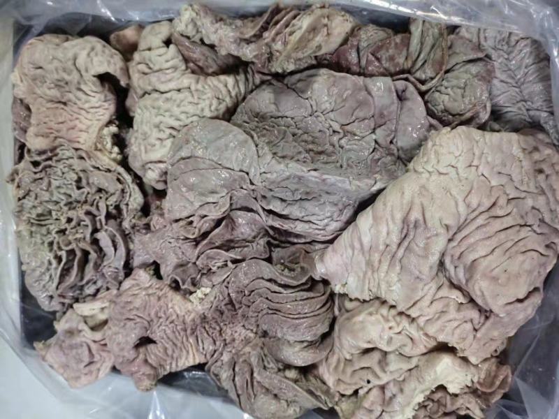 国产半成品牛红肠，国产半成品散带干净出称率高，欢迎平台下