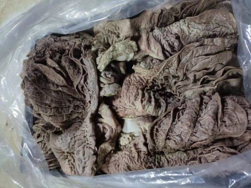 国产半成品牛红肠，国产半成品散带干净出称率高，欢迎平台下