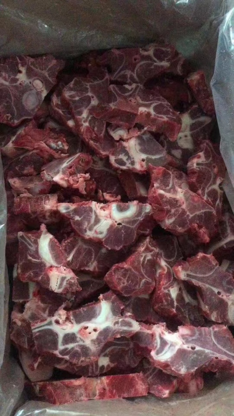 牛脊骨，肉多多，锯断几公分随心定制，新鲜精品