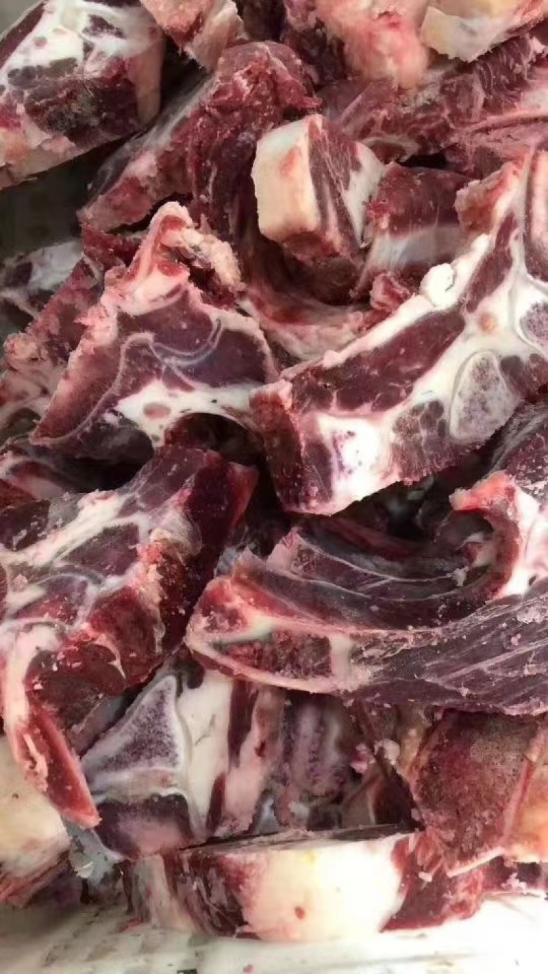 牛脊骨，肉多多，锯断几公分随心定制，新鲜精品
