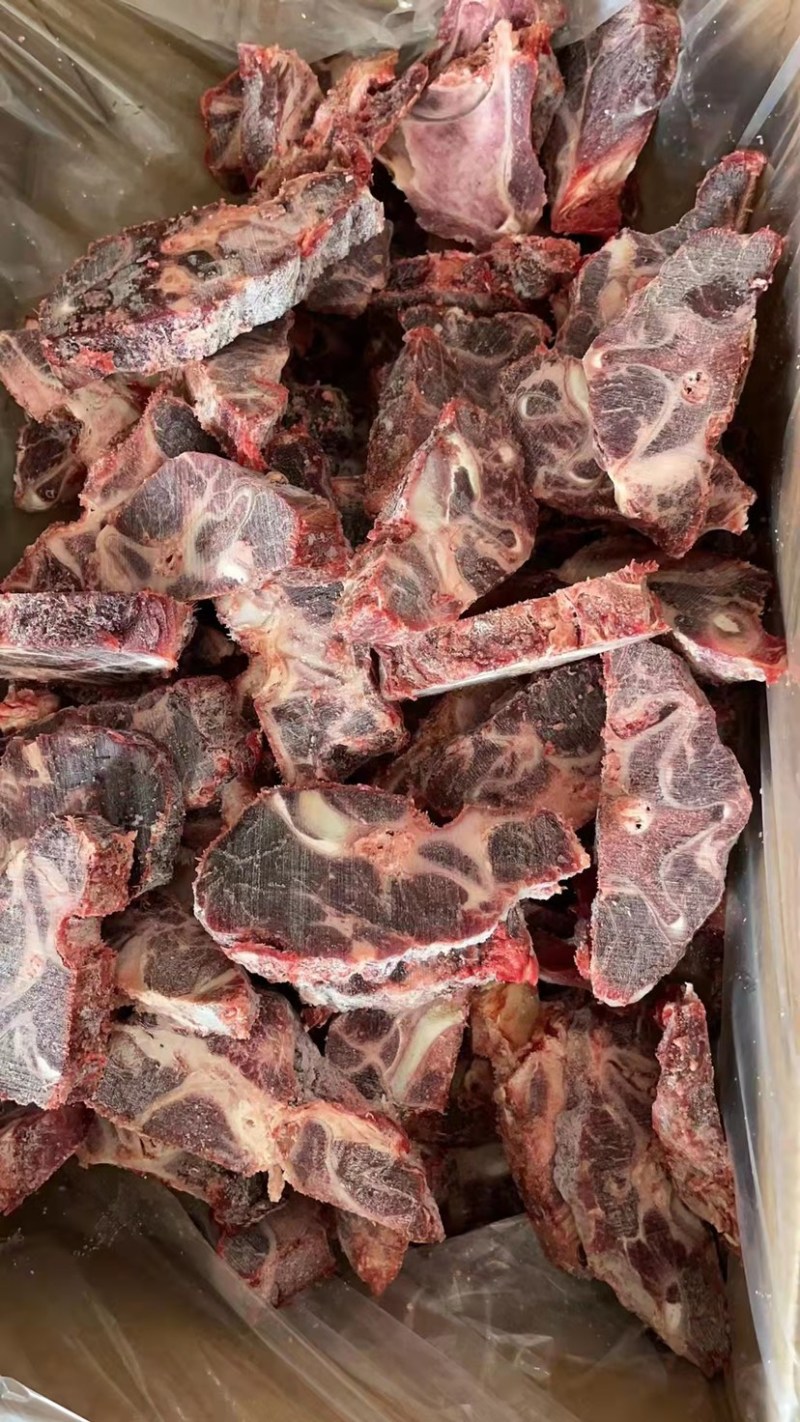 多肉牛脖骨，精品，鲜货中的精品，片，块随心定都可以