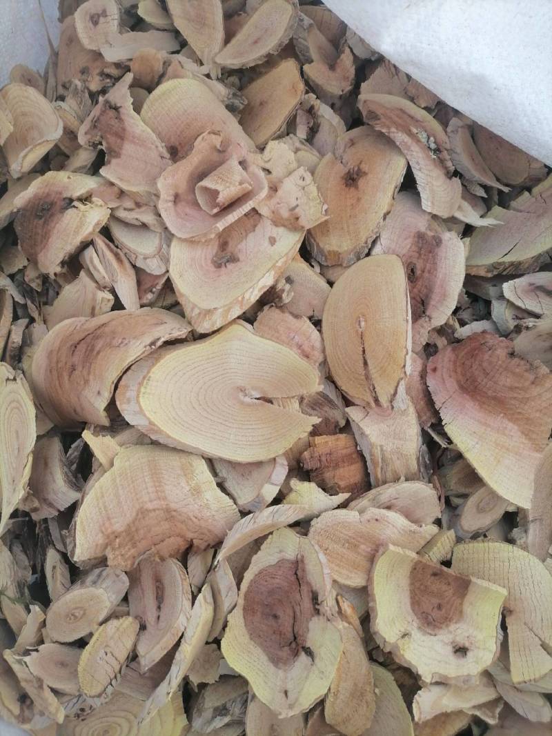 出售雷公藤干片，雷公藤根段，干货云南货11