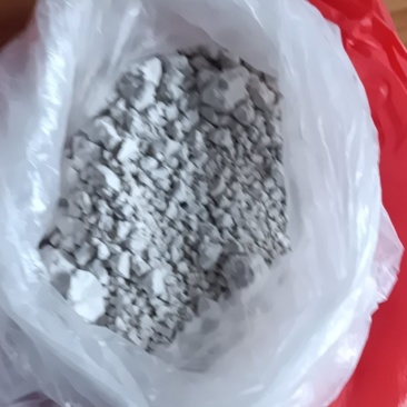 农家自制的木薯淀粉木薯粉质量好，5斤一件包邮。