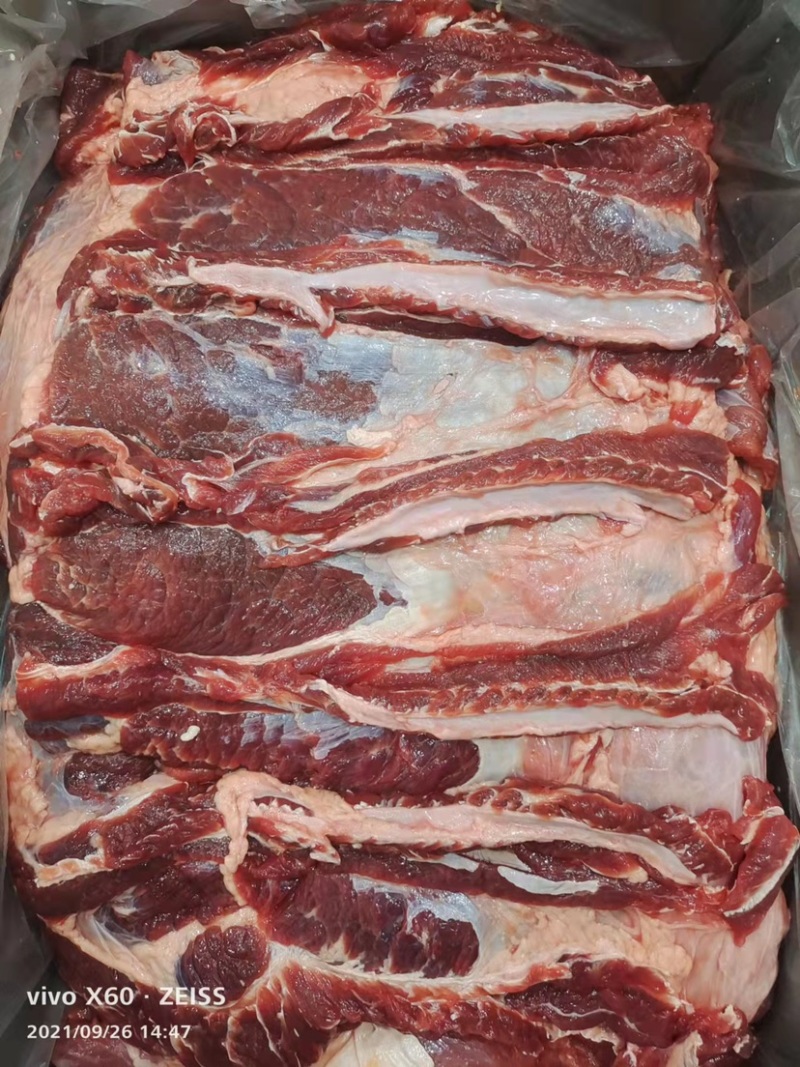 国产牛肋条牛腩饭店食堂红烧西红柿牛腩炖牛腩