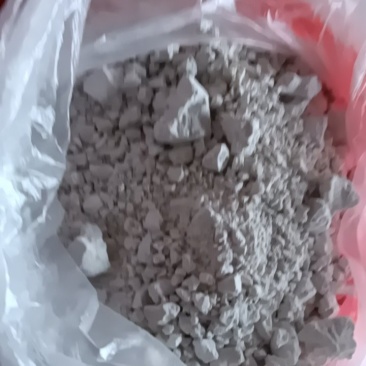 农家自制的葛根粉新鲜，质量好1斤一件包邮。