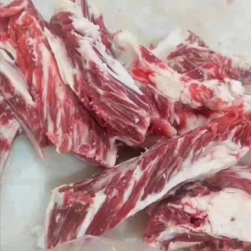 厂家直销，货品保真，纯干腹肉条，牛肋肉，量大优惠。