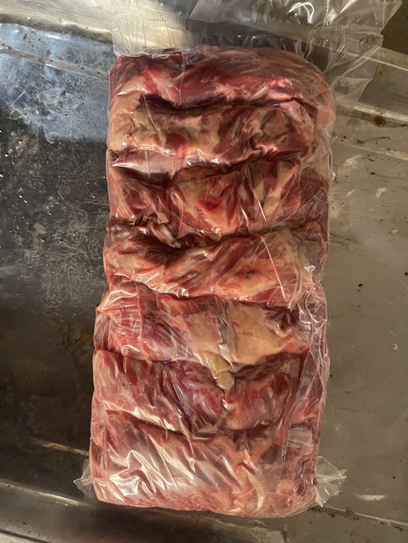 厂家直销，货品保真，纯干腹肉条，牛肋肉，量大优惠。