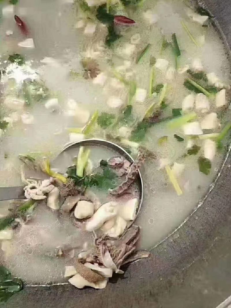 高品质羊杂冲汤即食饭店羊汤馆保证质量价格合适