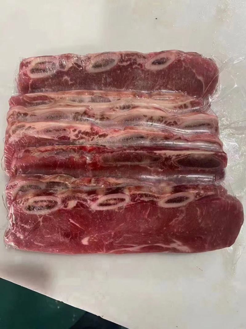 牛仔骨