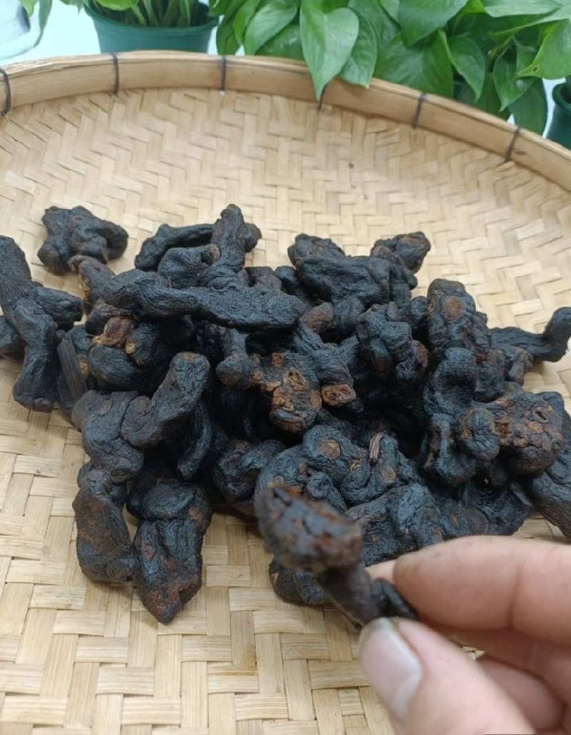 九蒸九晒黄精整个制黄精熟黄精大量供货各同可发