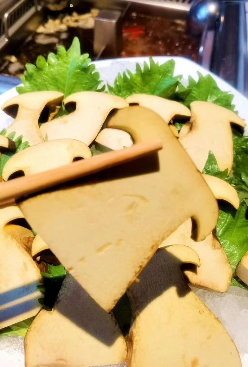 新鲜黑牛肝菌