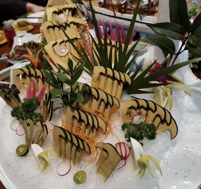 新鲜黑牛肝菌