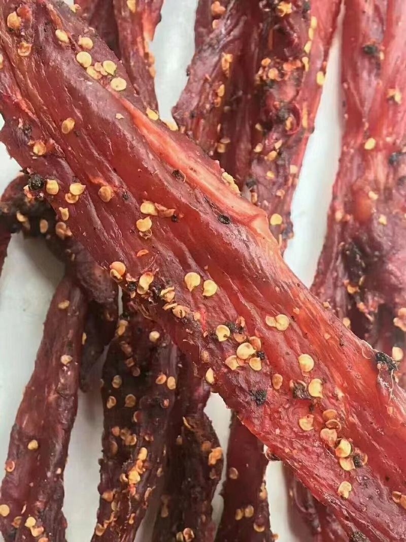 热销风干肉干鸡胸肉四川特产办公室麻辣小吃牛人肉干即食零食