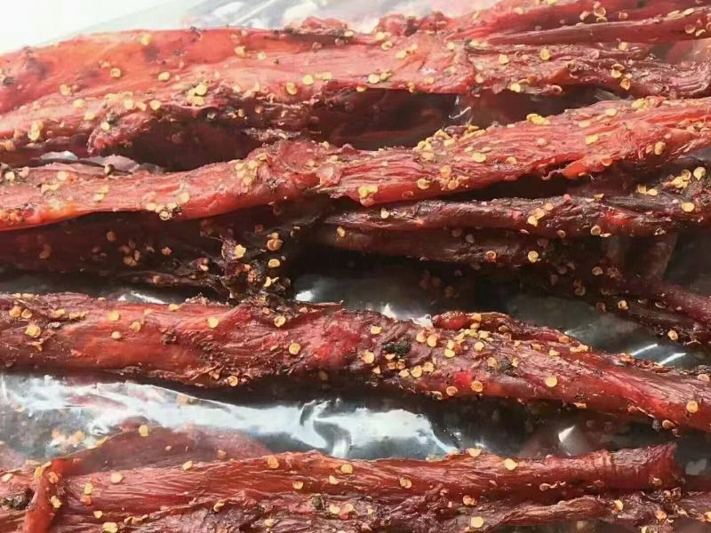 热销风干肉干鸡胸肉四川特产办公室麻辣小吃牛人肉干即食零食
