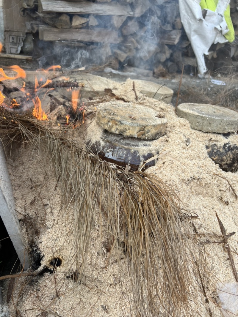 河源客家老姜艾根黑豆火灸黄酒香味浓