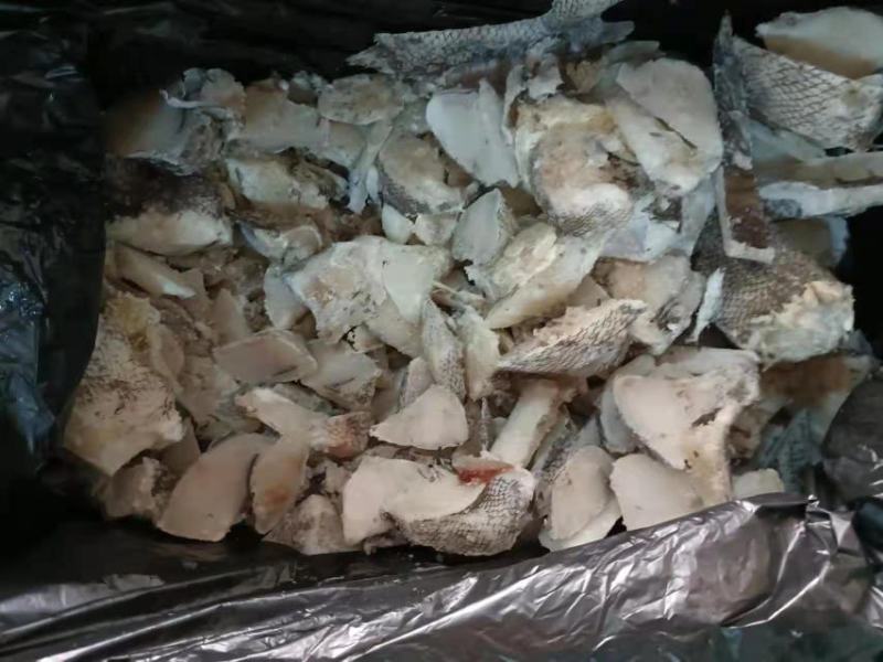 工厂直销店鳕鱼大块碎肉，济南维尔康市场发货