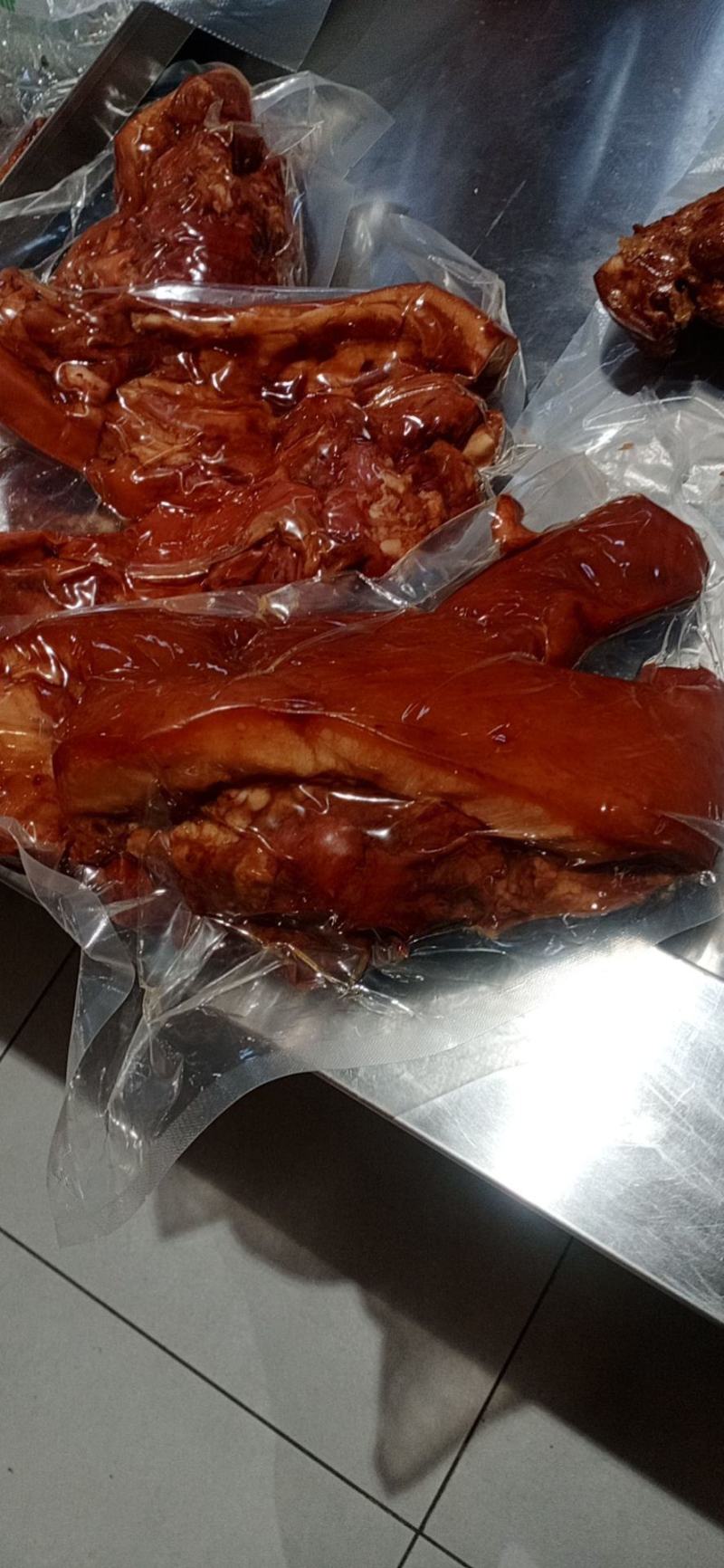 猪头肉猪肝猪耳朵猪肺