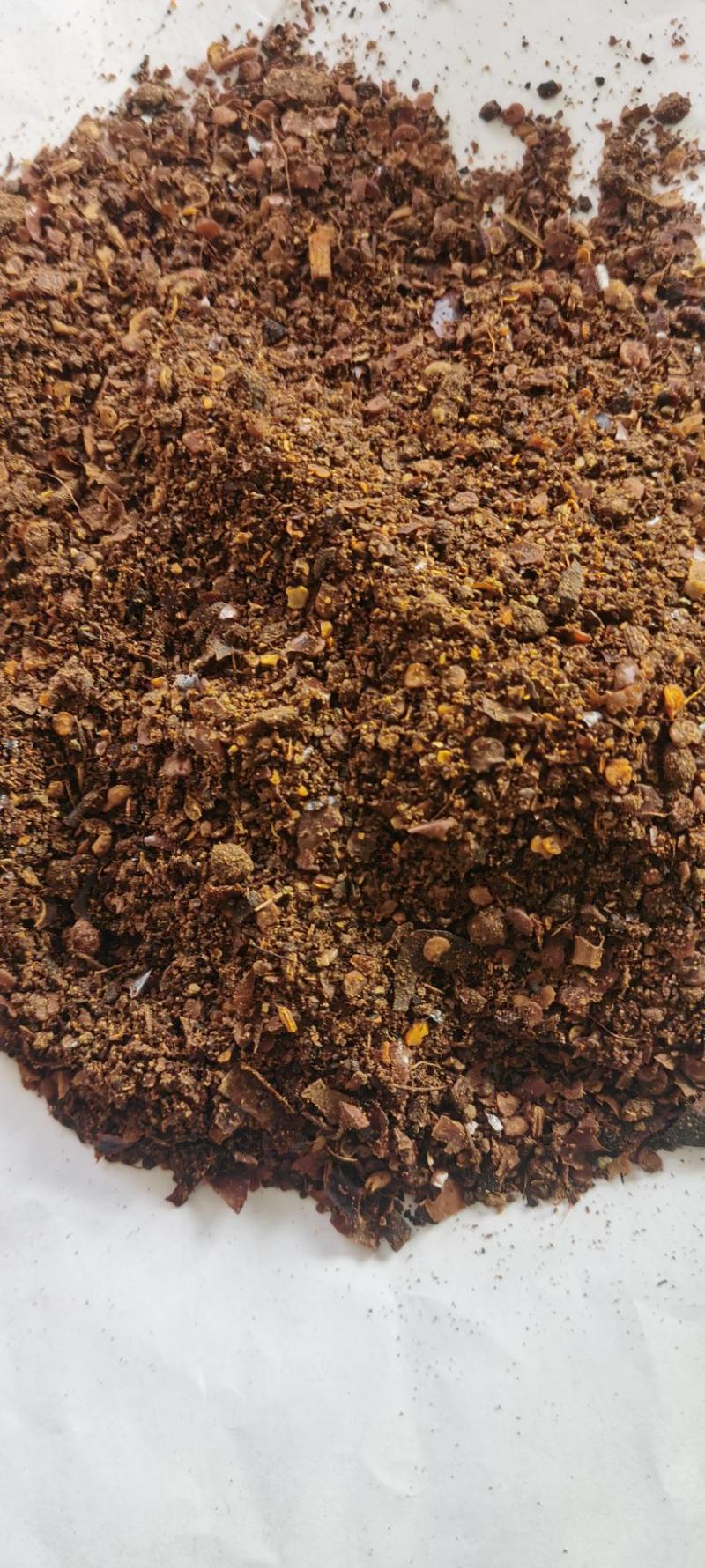 优质辣椒粕适用于蛋鸡饲养厂家直发量大优惠欢迎选购