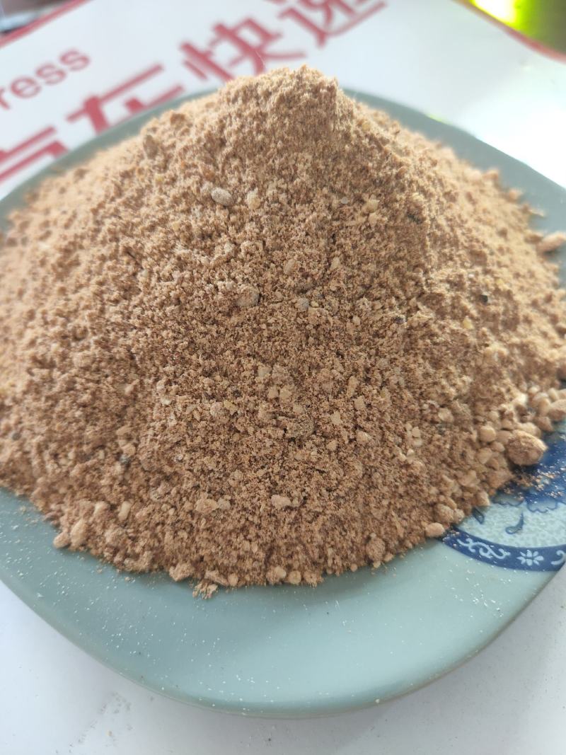 饼干粉猪牛羊饲料添加育肥饲料厂家直供量大从优