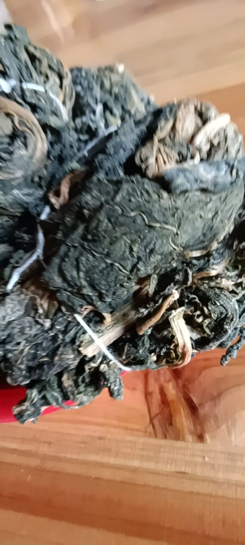 农家自种的新鲜海带，质量好，1斤一件包邮。