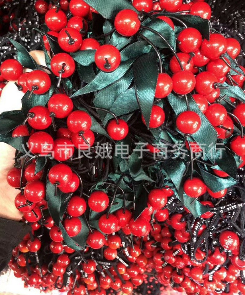 地摊一元模式皮筋头绳发绳头花发圈高弹力皮筋扎头发绳包邮。