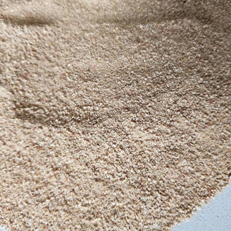 喷浆玉米芯牛羊猪养殖鸡鸭鹅饲料添加厂家现货量大优惠
