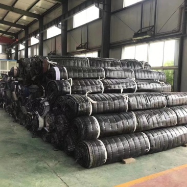 河北飞龙大棚保温被，专业生产销售大棚棉被及原料！