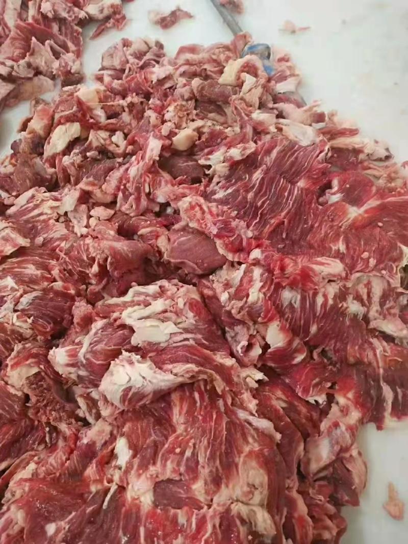纯干国产牛碎肉常年加工，质量保证，厂家直销