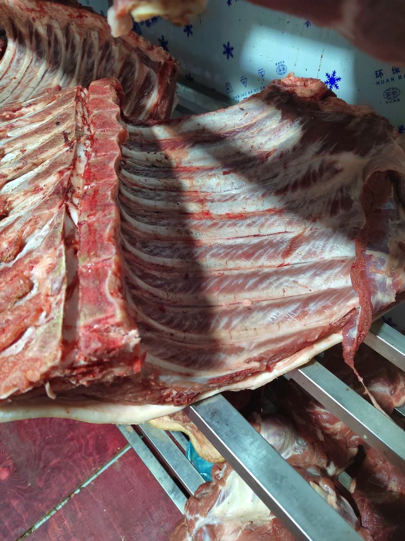 供应农家土猪肉猪肉高山放养肉质鲜美生鲜批发