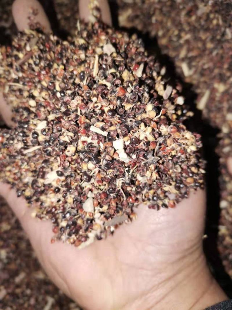 优质纯粮高粱壳，专用于饲养牛，厂家直售，春天然无公害。