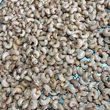 腰果，盐焗320