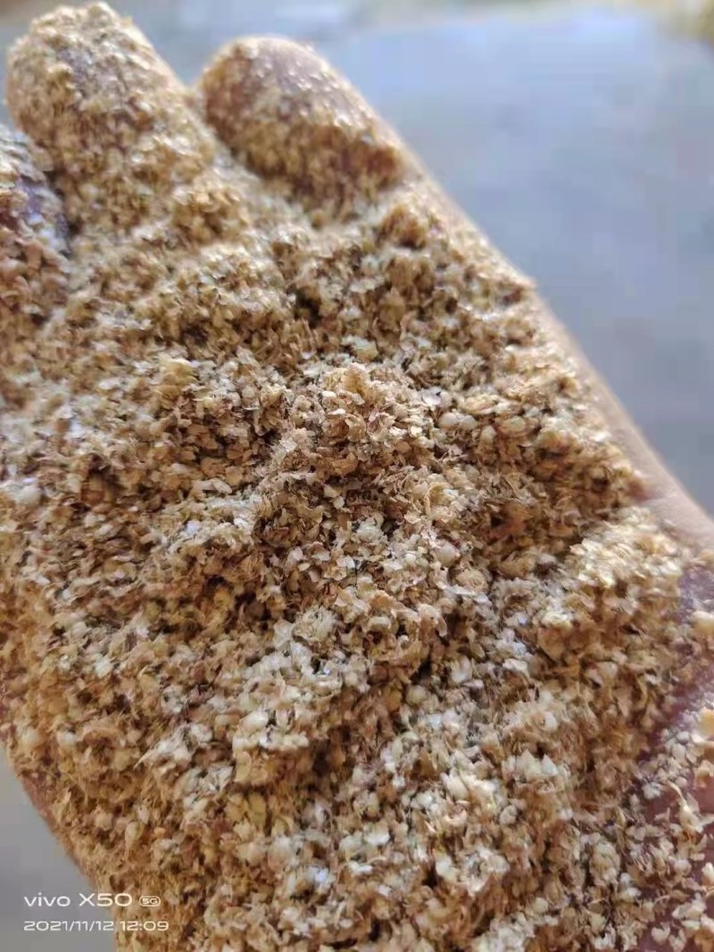 小米统糠，水分10，灰份7，蛋白8，厂家直销，优惠多多