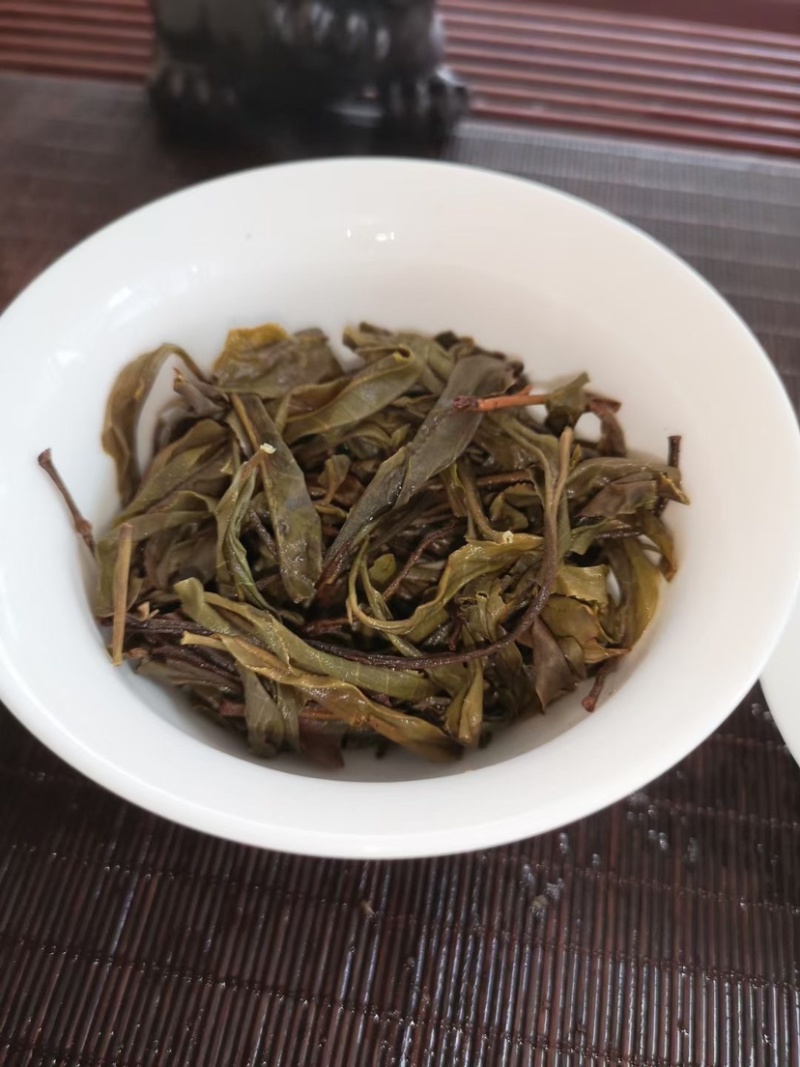 困鹿山普洱茶生茶357克饼茶兴源茶厂