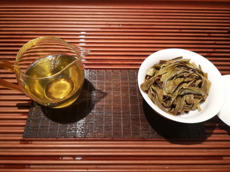 源头批发冰岛帝迫200克普洱茶生茶2019年