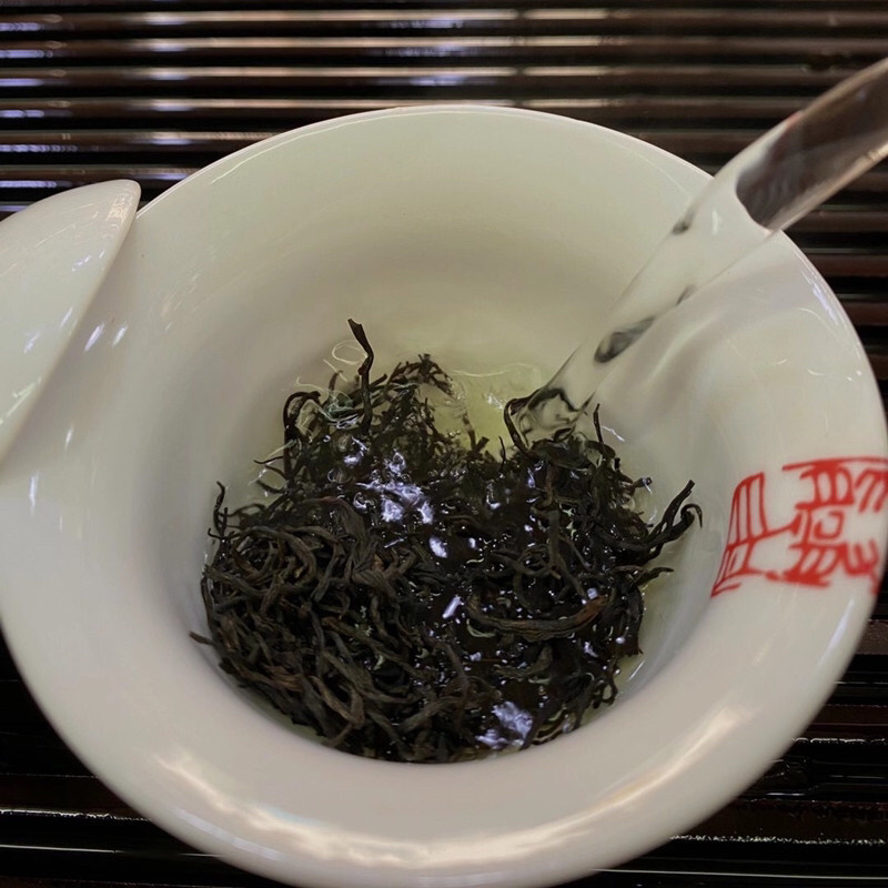 正山小种红茶新茶武夷红茶陶瓷藤编布包礼品茶250克茶叶