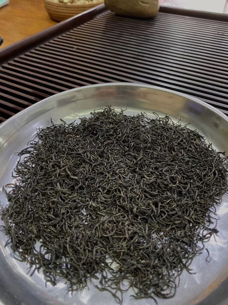 正山小种红茶新茶武夷红茶陶瓷藤编布包礼品茶250克茶叶