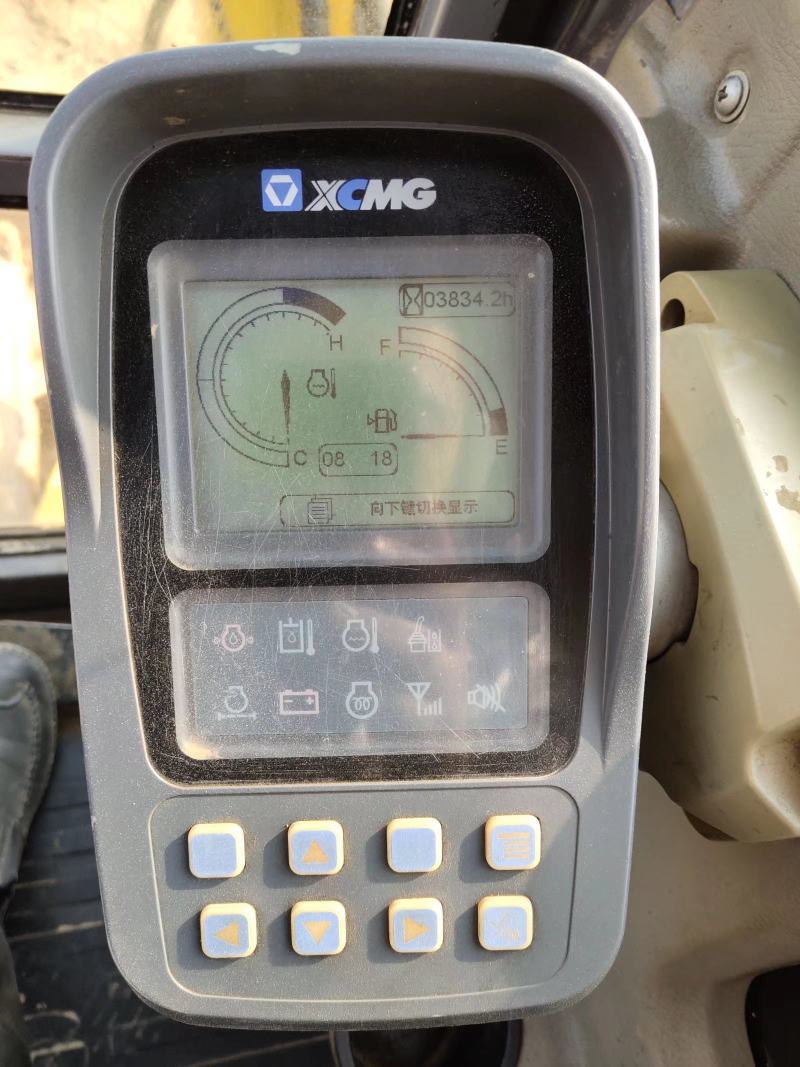 小型二手挖掘机，徐工60.车主一手车，包干活，纯土方