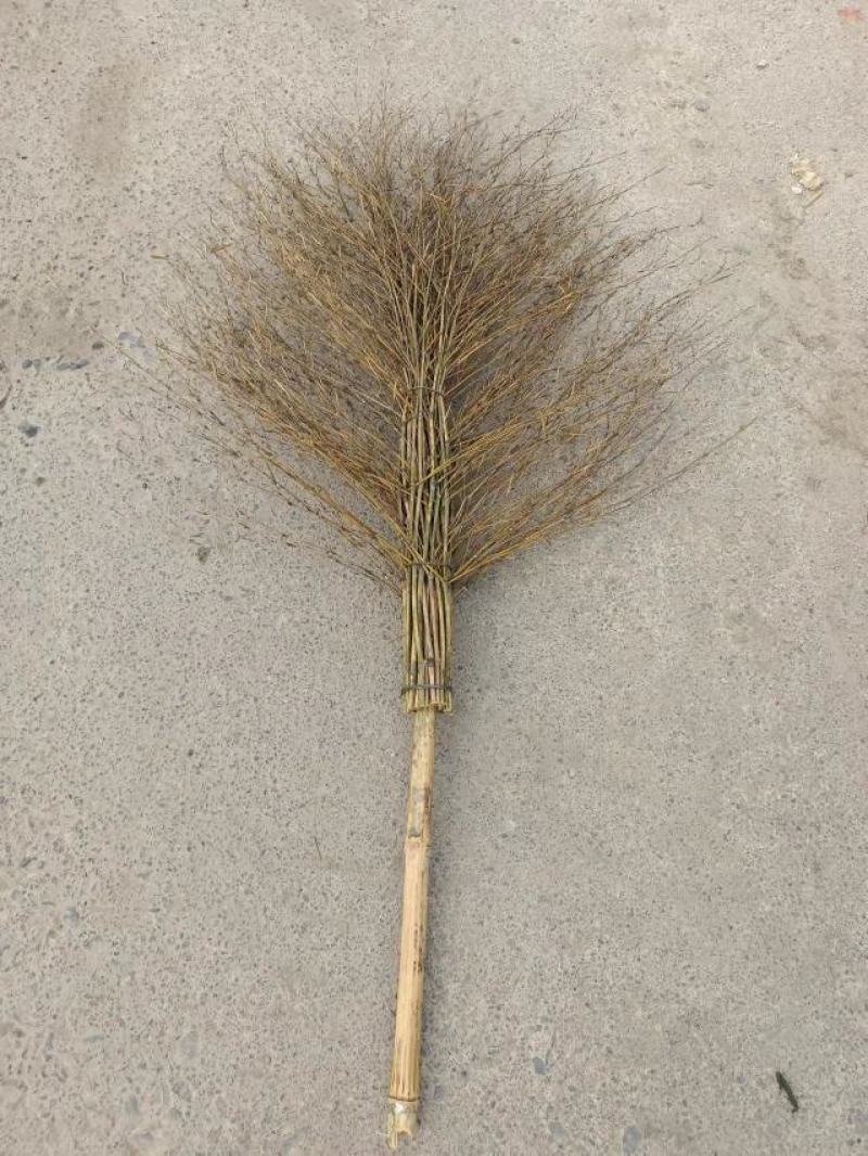 竹扫把