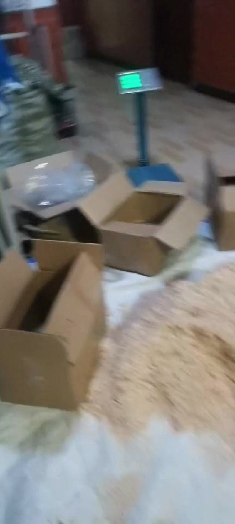 好吃的饺子馅又来了，苍南微咸大中板干虾皮到货，