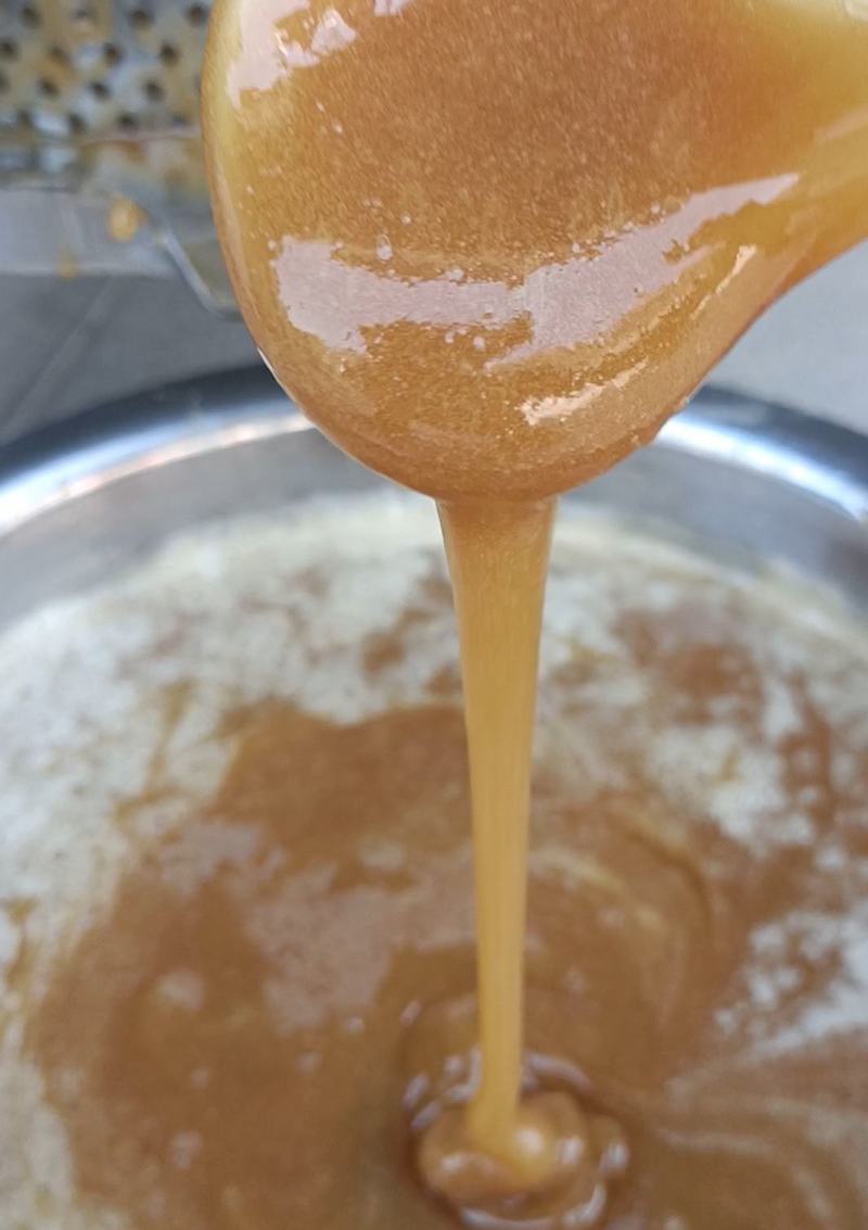 蜂蜜陕西土蜂蜜百花蜜甜蜜冲饮土蜂蜜蜂糖一年采一次
