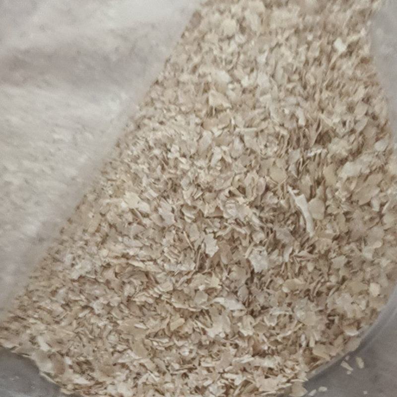 本厂大量生产降成本麸皮次粉多种价格随便挑
