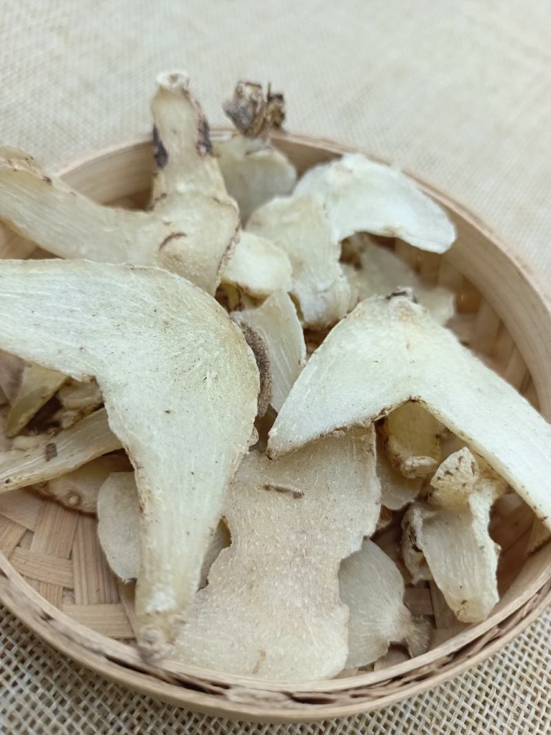 云南三叉白芨片颜色漂亮品质优良正品白芨中药材旱