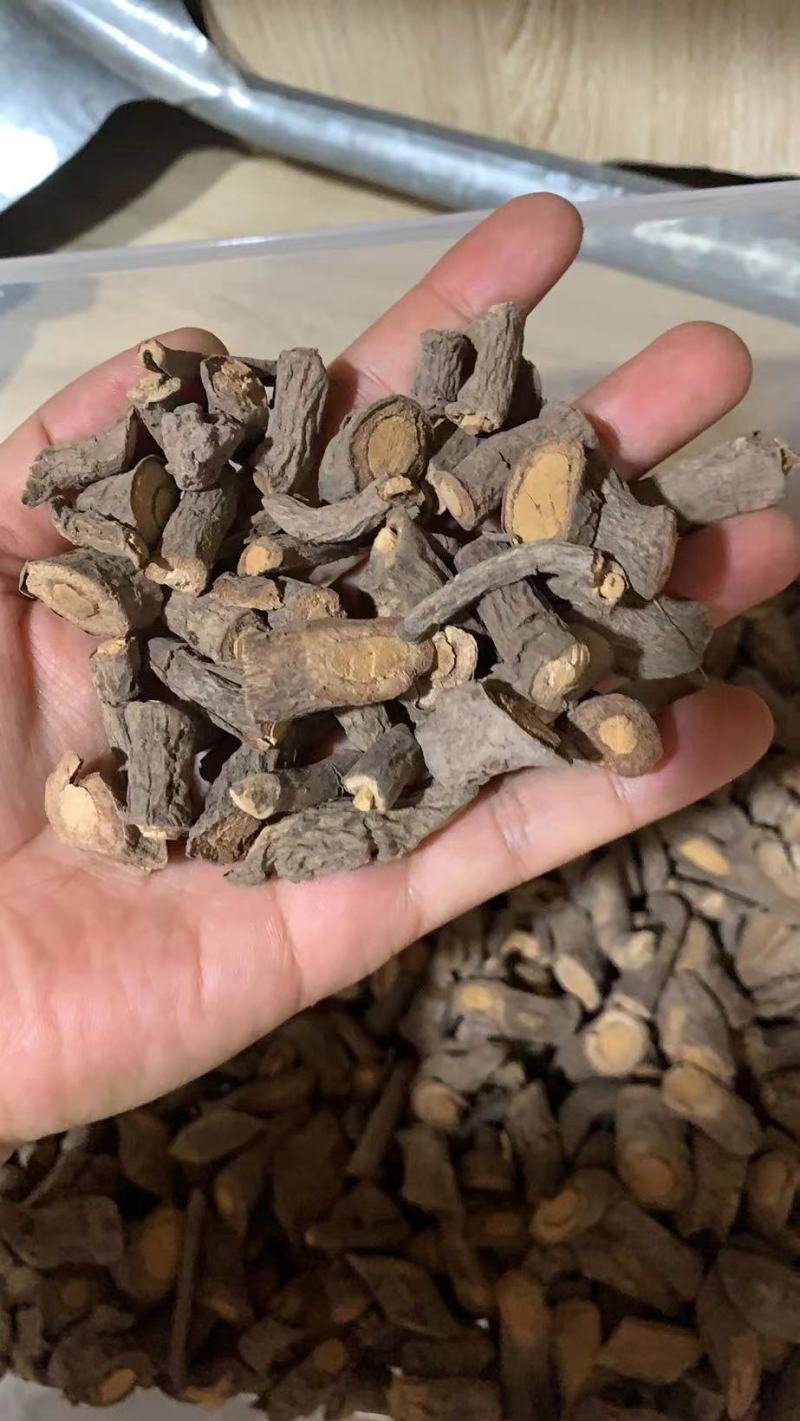 云南普洱深山里的生藤_干货