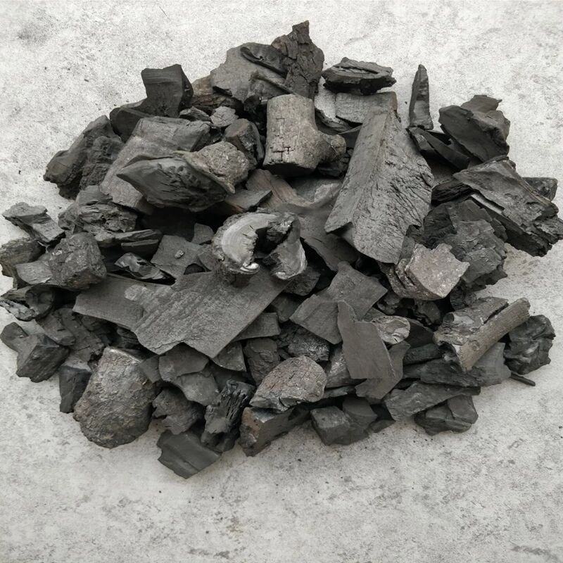 木炭整箱发货，一箱25斤左右，25元一箱，4箱起发