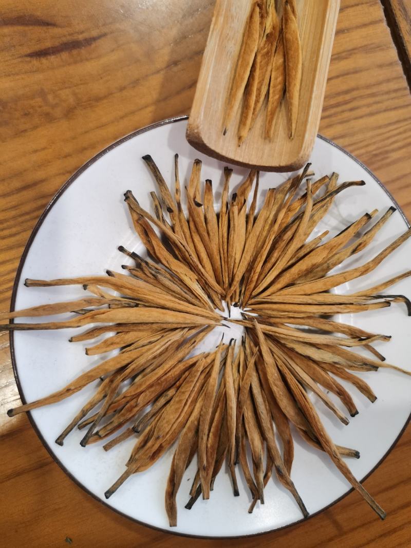 滇红茶特级古树红茶云南滇红大金针凤庆滇红