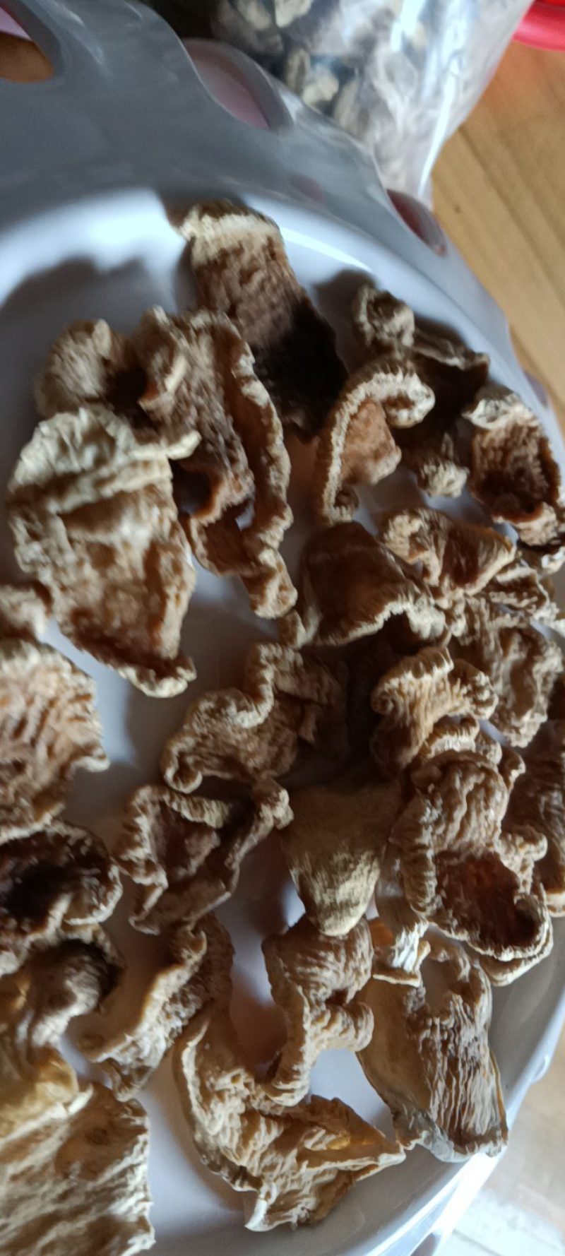 农家自制的日晒干罗卜片，250克为—件包邮。
