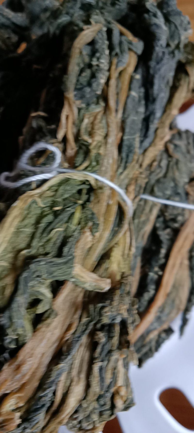 农家自制的芥菜干，味道好，新鲜1斤为—件包邮。