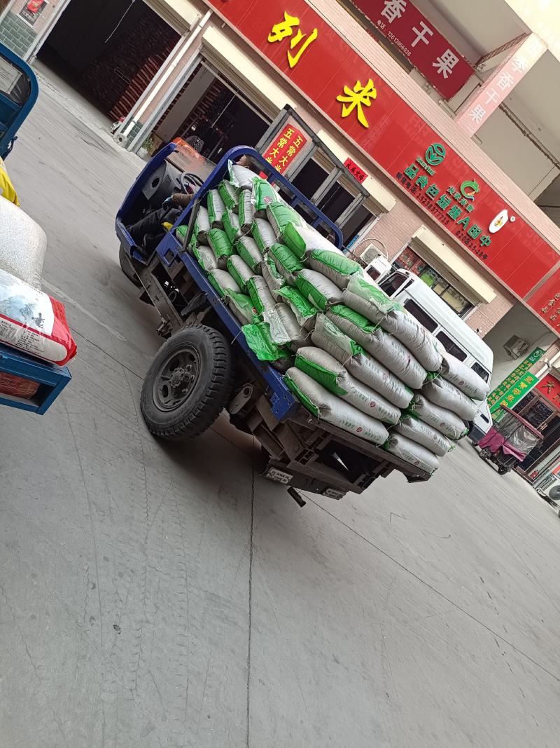 玉米面，普面！面沙，及次等面！可咨询！留言！